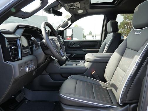 2026 GMC Sierra 2500 AT4