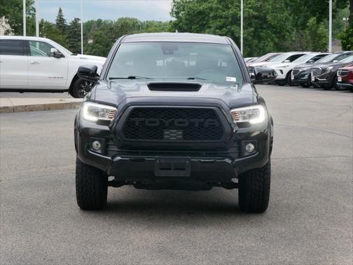 2019 Toyota Tacoma SR