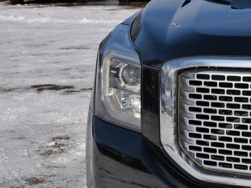 2015 GMC Yukon XL 1500 Denali