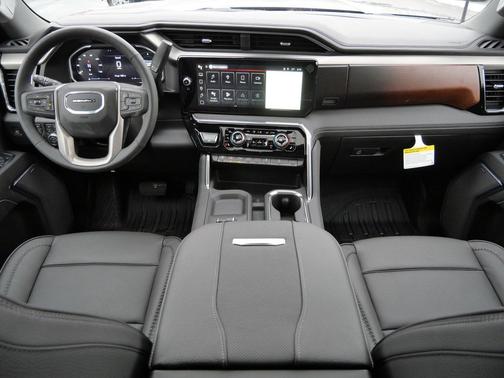 2026 GMC Sierra 3500 Denali