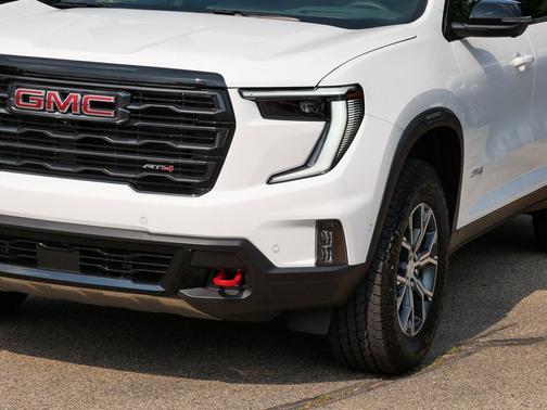 2025 GMC Acadia AWD AT4