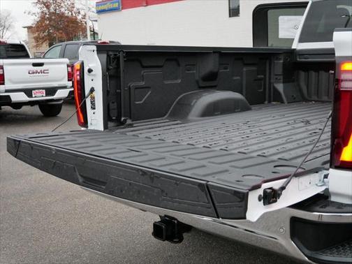 2025 GMC Sierra 3500 SLT