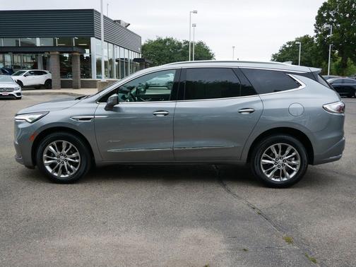 2023 Buick Enclave Avenir AWD