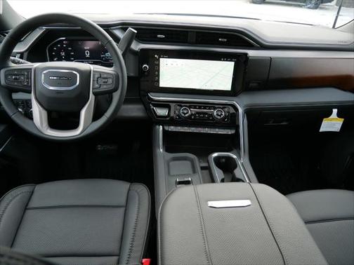 2025 GMC Sierra 3500 Denali
