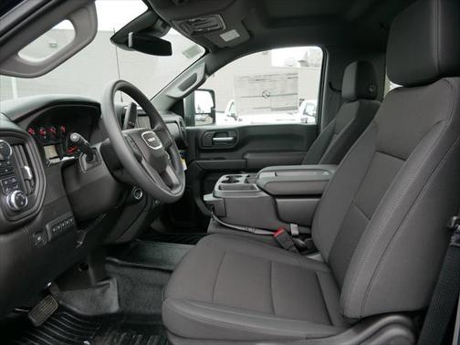 2025 GMC Sierra 3500 Base