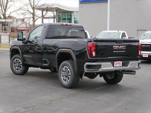 2025 GMC Sierra 3500 Base