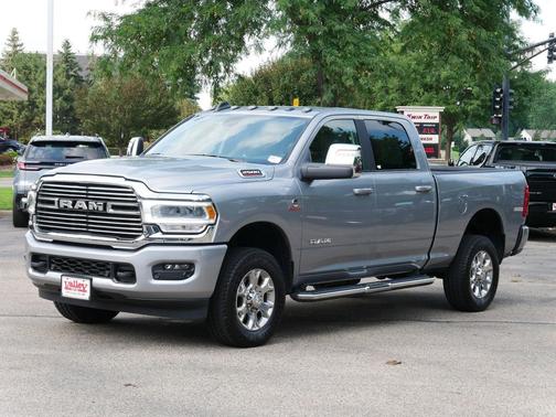 2023 RAM 2500 Laramie Crew Cab 4x4 6'4' Box