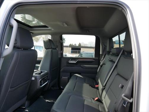 2025 GMC Sierra 3500 Denali