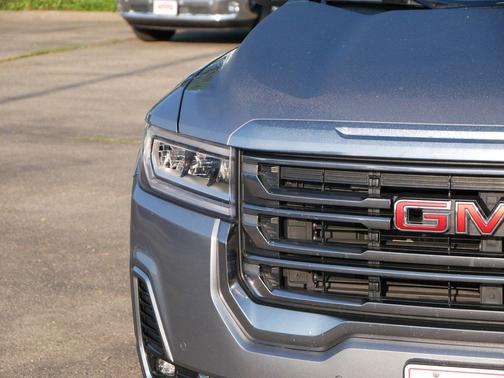 2020 GMC Acadia AWD AT4