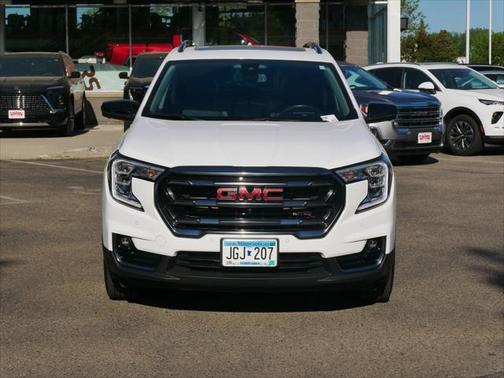 2022 GMC Terrain AWD AT4