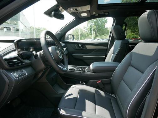 2025 Buick Enclave Preferred FWD