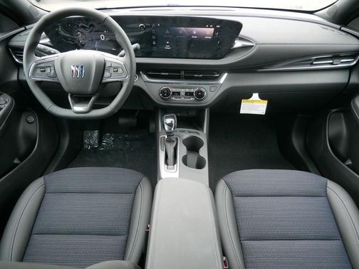 2025 Buick Envista Preferred FWD