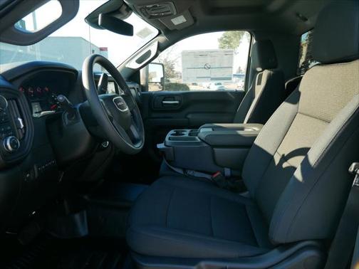 2025 GMC Sierra 3500 Base