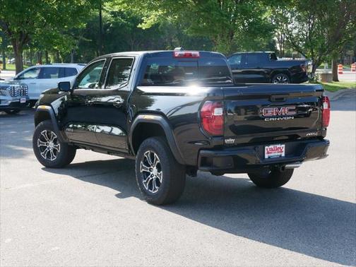 2025 GMC Canyon Base