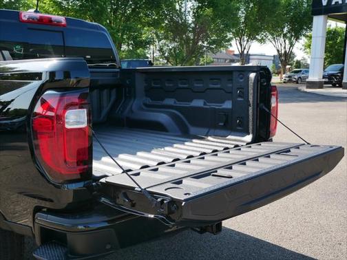 2025 GMC Canyon Base