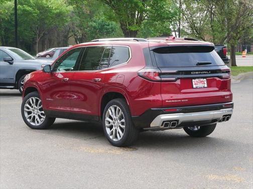 2025 GMC Acadia Denali