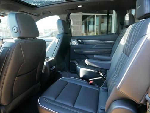 2025 Buick Enclave Avenir FWD
