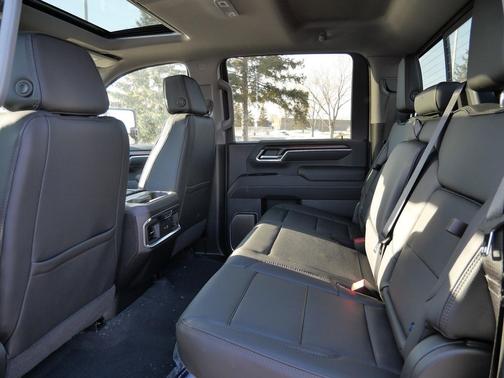 2026 GMC Sierra 3500 Denali