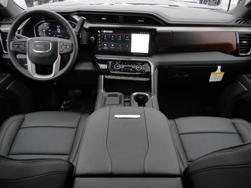 2026 GMC Sierra 3500 Denali