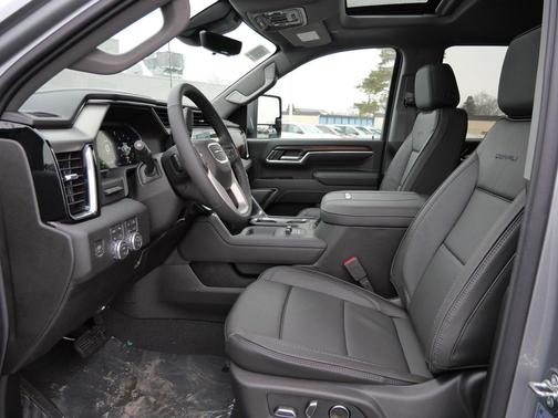 2026 GMC Sierra 3500 Denali
