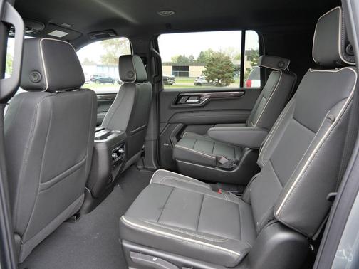 2026 GMC Yukon XL 4WD Elevation