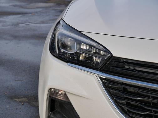 2022 Buick Encore GX Essence