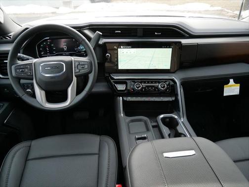 2025 GMC Sierra 3500 Denali