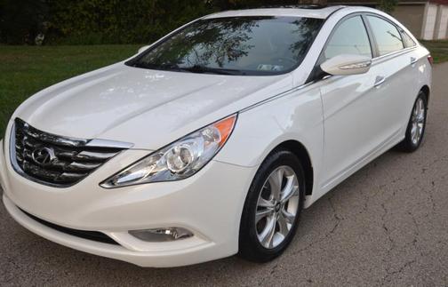 2013 Hyundai SONATA Limited