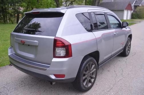 Billet Silver Metallic Clearcoat 2016 Jeep Compass 75th Anniversary