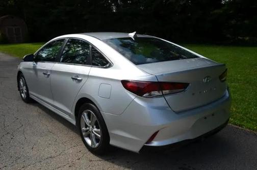 2018 Hyundai SONATA SEL