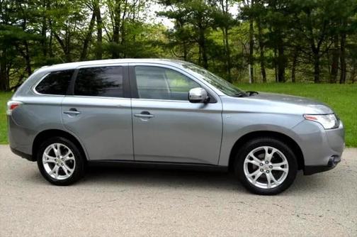 2014 Mitsubishi Outlander GT