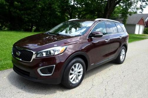 2017 Kia Sorento LX