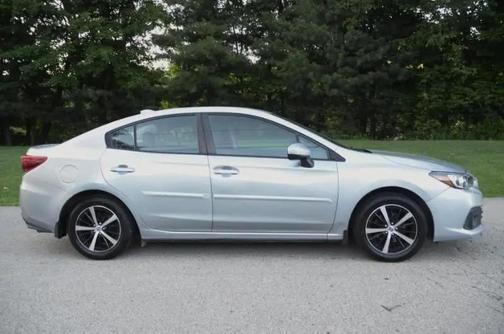 Ice Silver Metallic 2020 Subaru Impreza 2.0i Premium