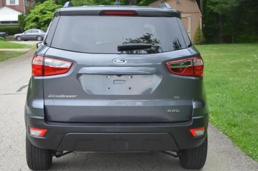 Smoke Metallic 2019 Ford EcoSport SE