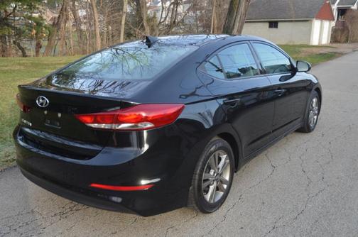 2018 Hyundai ELANTRA Value Edition