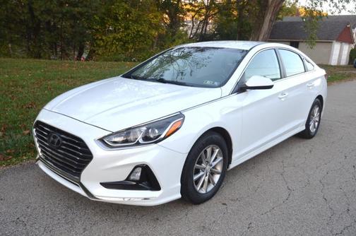 2018 Hyundai SONATA SE