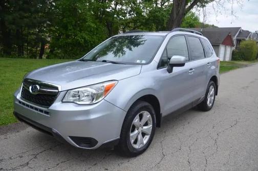 Ice Silver Metallic 2016 Subaru Forester 2.5i Premium