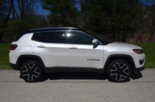 Pearl White Tri-Coat 2018 Jeep Compass Limited
