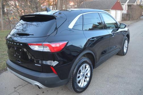 2021 Ford Escape SE