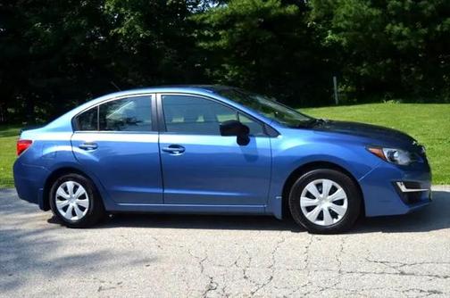 2016 Subaru Impreza 2.0i