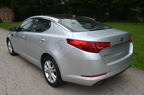 Bright Silver Metallic 2013 Kia Optima EX