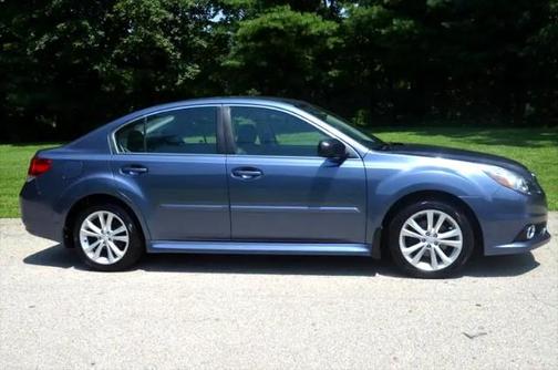 2014 Subaru Legacy Base