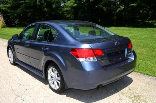 2014 Subaru Legacy Base