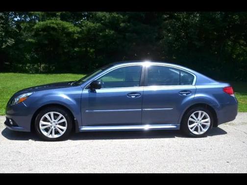 2014 Subaru Legacy Base