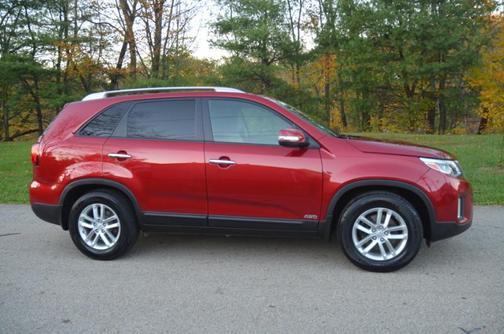 2015 Kia Sorento LX