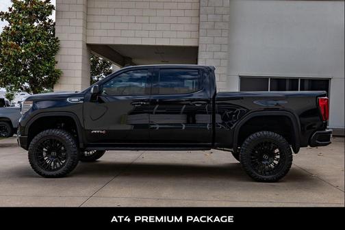 Onyx Black 2025 GMC Sierra 1500 AT4