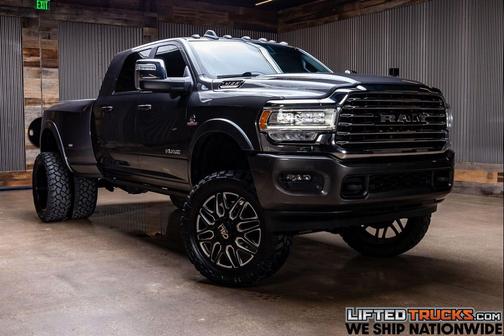 Granite Crystal Metallic Clearcoat 2023 RAM 3500 Longhorn