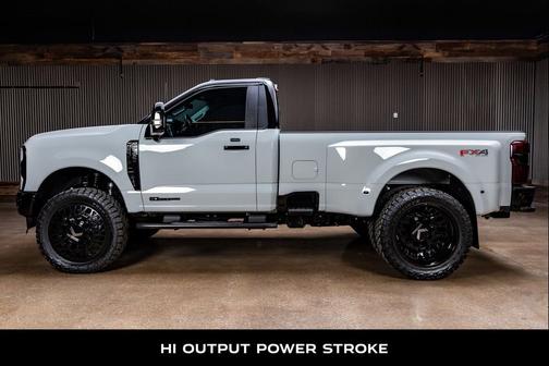 Avalanche 2026 Ford F-350 XLT