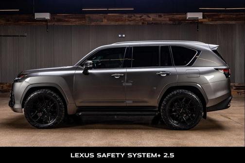 2024 Lexus LX 600 Luxury