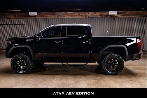 Onyx Black 2024 GMC Sierra 1500 AT4X